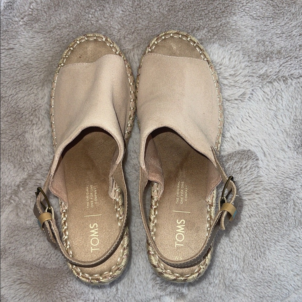 TOMS Women's Cream Espadrille Sandals